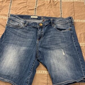 Kut from the Kloth Blue Denim Boyfriend Shorts